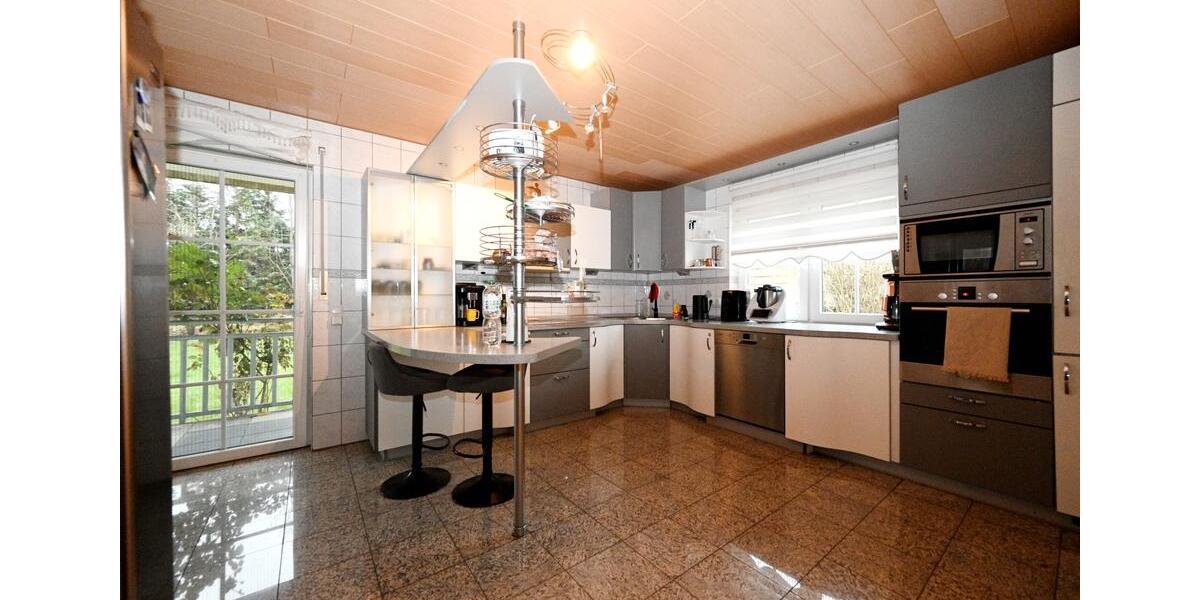 Erdgeschoßwohnung Biedenkopf - 4 Zimmer, 134 m&sup2;, 1.190&euro; | Angebot:24223187