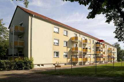 Wohnung zum Mieten in Merseburg 333,50 € 57.5 m² 3 zimmer