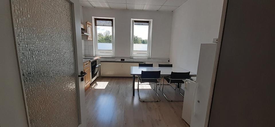 Wohnen auf Zeit Georgenthal - 9 Zimmer, 340 m&sup2;, 15&euro; | Angebot:26321447