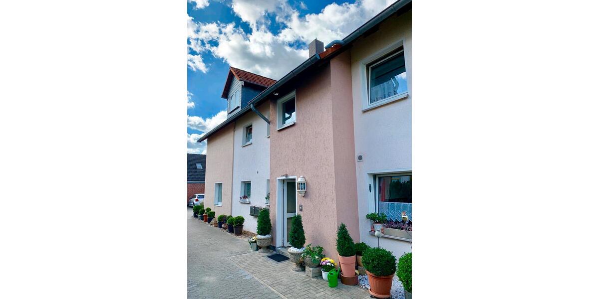 Dachgeschoßwohnung Gifhorn - 4 Zimmer, 950&euro; | Angebot:23621328