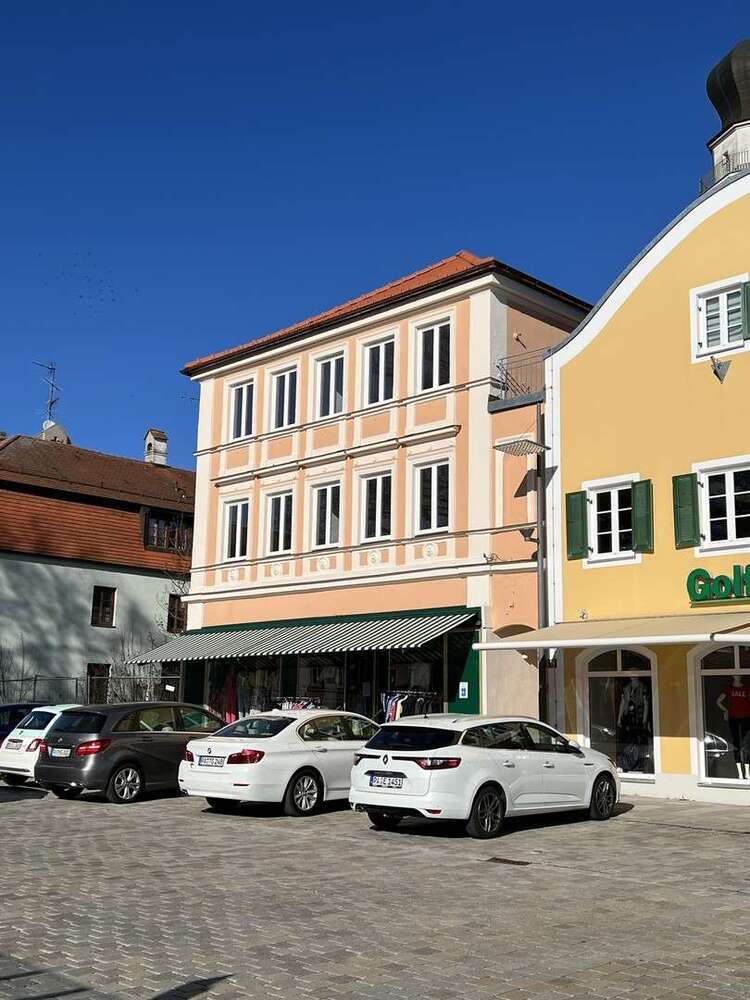 Wohnung zum Mieten in Bad Griesbach 985 € 115.9 m²