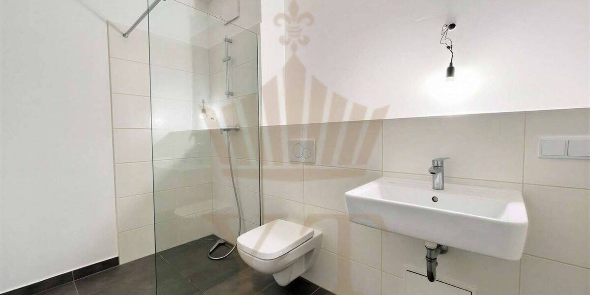 Etagenwohnung Bernau bei Berlin Bernau - 4 Zimmer, 121 m&sup2;, 1.500&euro; | Angebot:26513260