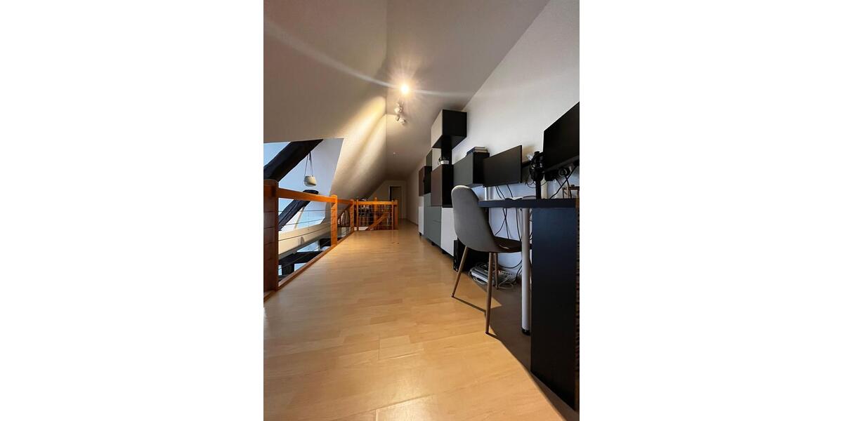 Dachgeschoßwohnung Wismar Altstadt - 3 Zimmer, 118 m&sup2;, 1.500&euro; | Angebot:24977633