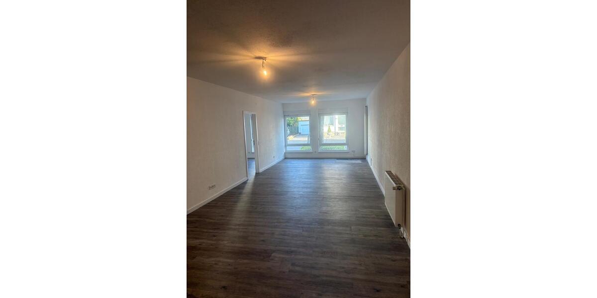 Erdgeschoßwohnung Saarlouis - 2 Zimmer, 85 m&sup2;, 850&euro; | Angebot:26496438