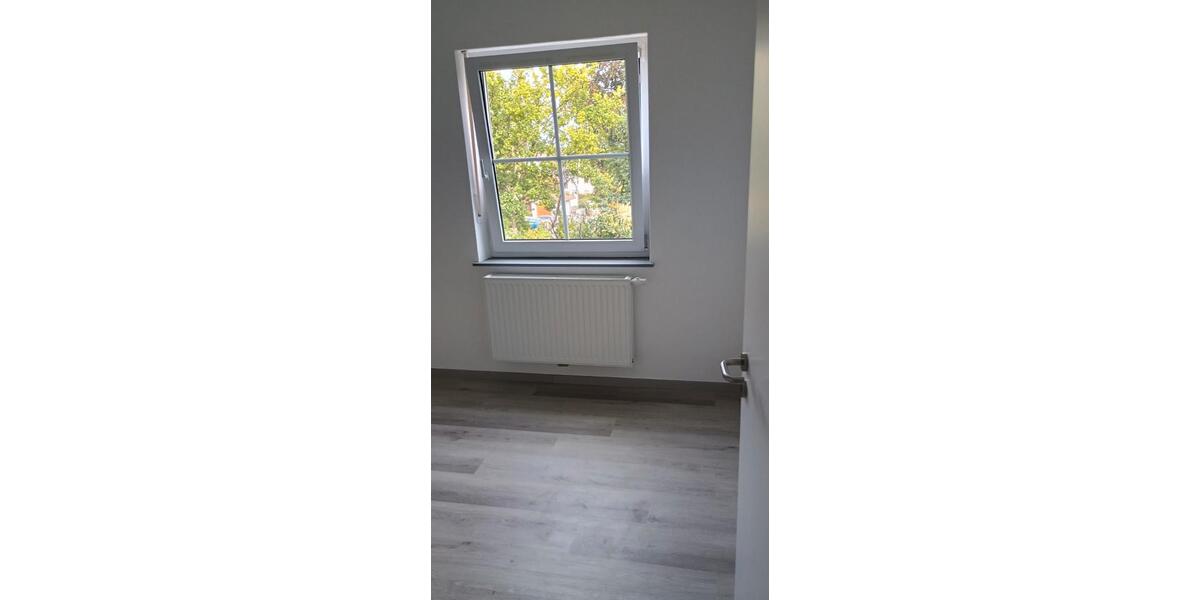 Etagenwohnung Hirschau - 3 Zimmer, 100 m&sup2;, 650&euro; | Angebot:26355412
