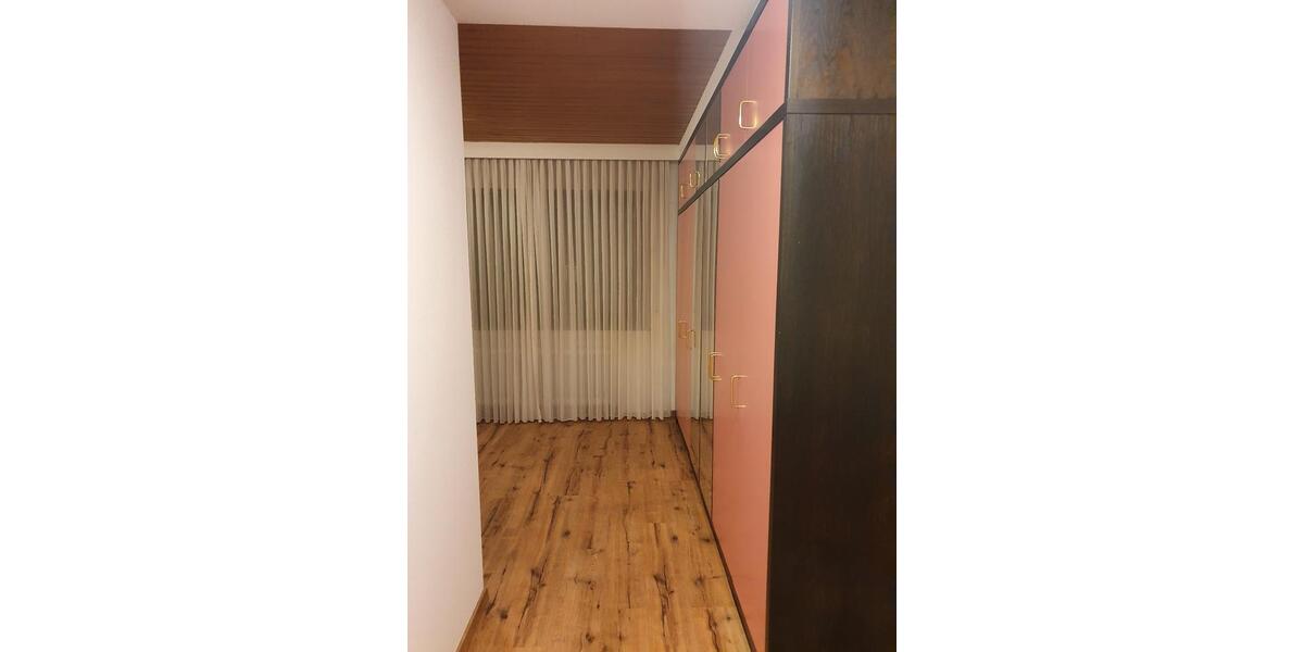 Wohnen auf Zeit Nordhorn Bookholt - 12 Zimmer, 160 m&sup2;, 450&euro; | Angebot:25992019