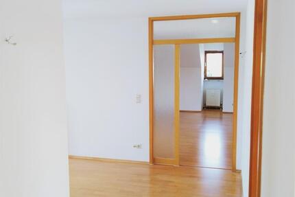 Wohnung Bad Boll - 3.5 Zimmer, 94 m&sup2;, 1.050&euro; | Angebot:26582541