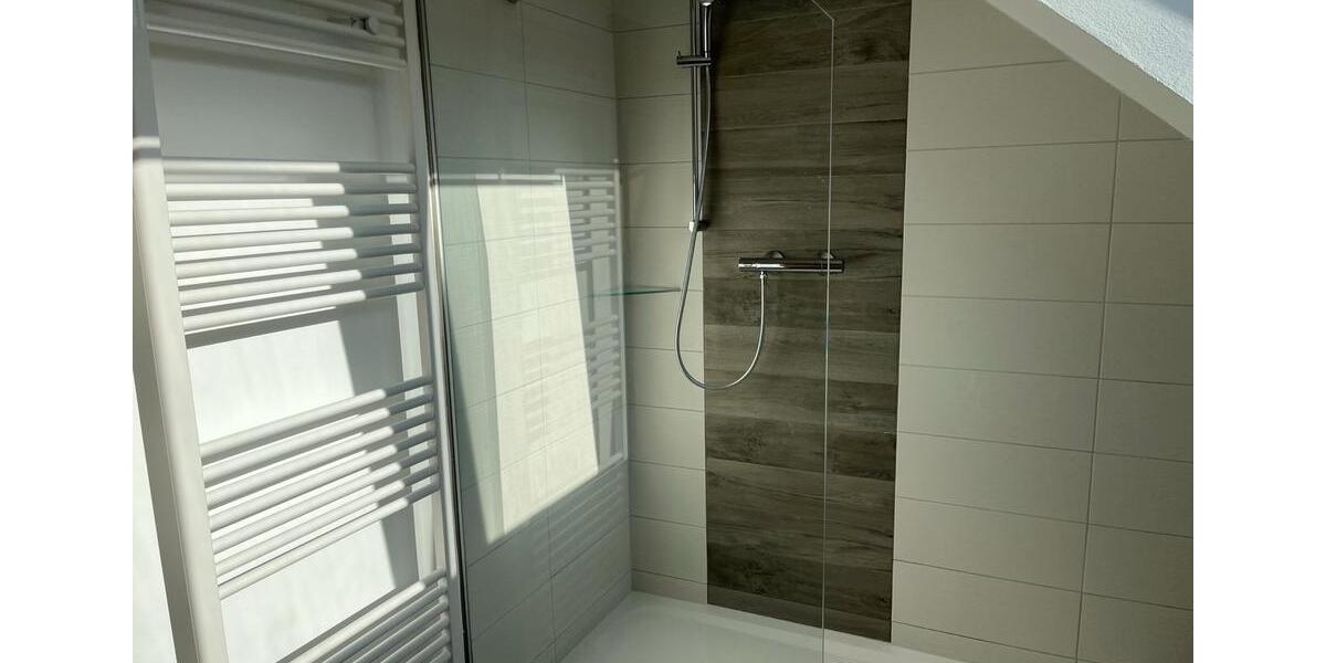 Dachgeschoßwohnung Lichtentanne - 2 Zimmer, 58 m&sup2;, 510&euro; | Angebot:26214262