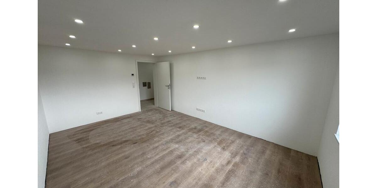 Erdgeschoßwohnung Aidlingen - 3 Zimmer, 89 m&sup2;, 1.400&euro; | Angebot:26279707