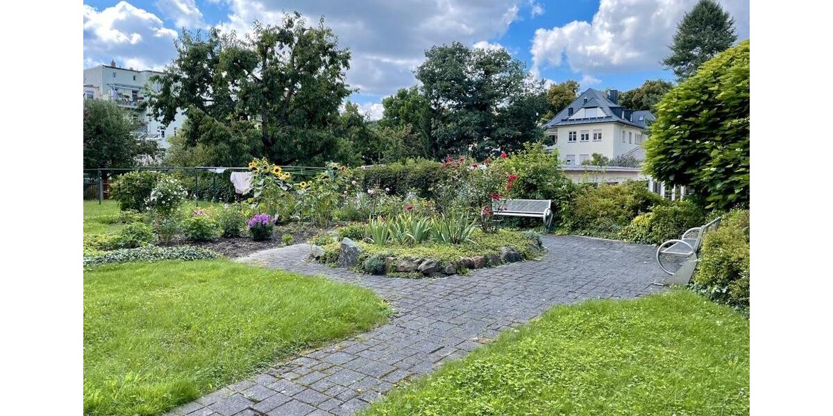 Dachgeschoßwohnung Gera Debschwitz - 2 Zimmer, 46 m&sup2;, 350&euro; | Angebot:26287841