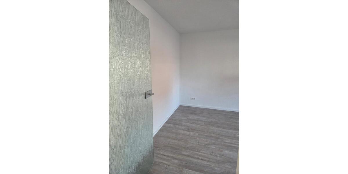 Erdgeschoßwohnung Lünen Alstedde - 3 Zimmer, 105 m&sup2;, 1.175&euro; | Angebot:24583559