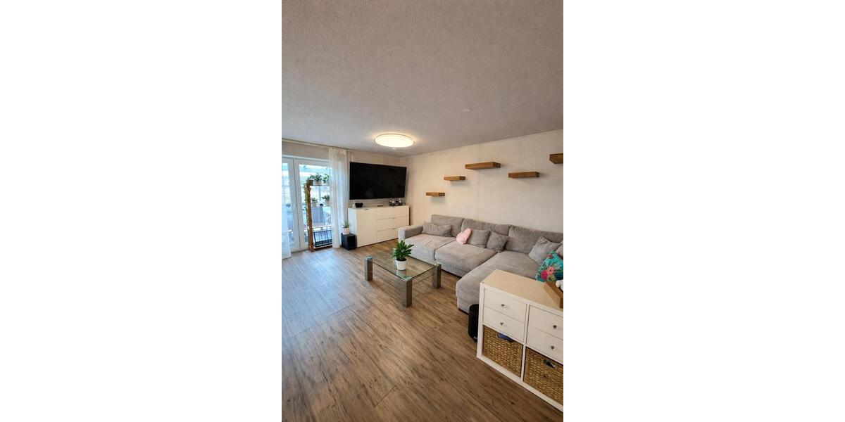 Etagenwohnung Oberhausen - 3 Zimmer, 90 m&sup2;, 1.210&euro; | Angebot:25173825