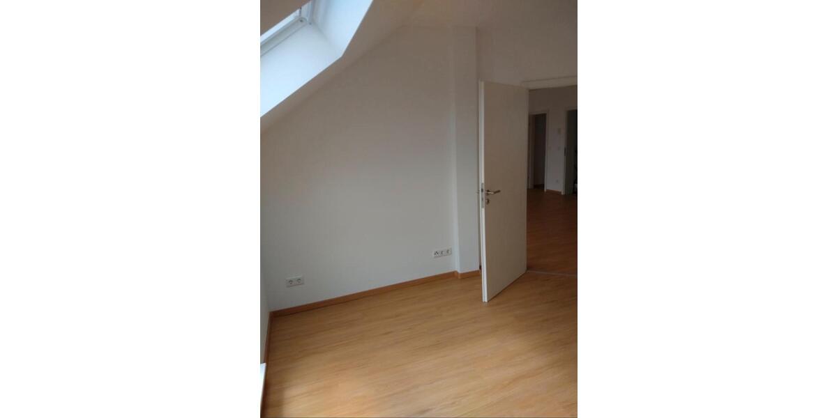 Wohnen auf Zeit Essen Stadtbezirk VI - 1 Zimmer, 11 m&sup2;, 405&euro; | Angebot:26438476