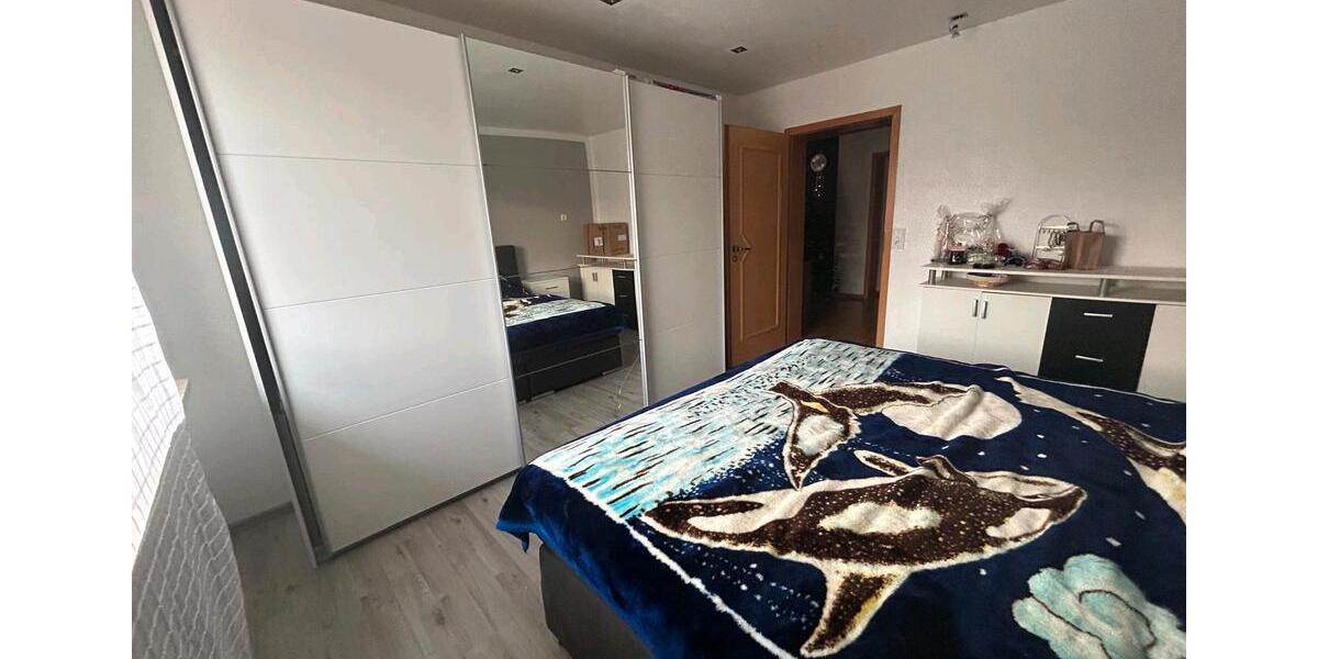 Großzügige 5-Zimmer-Wohnung im Herzen von Poppenlauer 5 zimmer