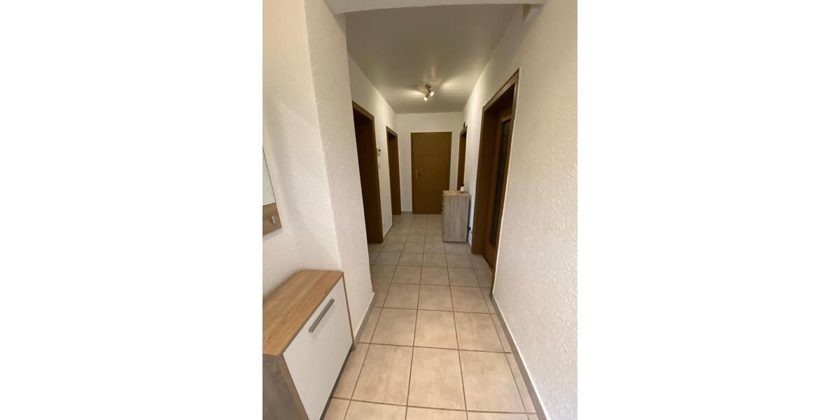 Wohnen auf Zeit Tübingen Lustnau - 16 Zimmer, 50 m&sup2;, 600&euro; | Angebot:24768738