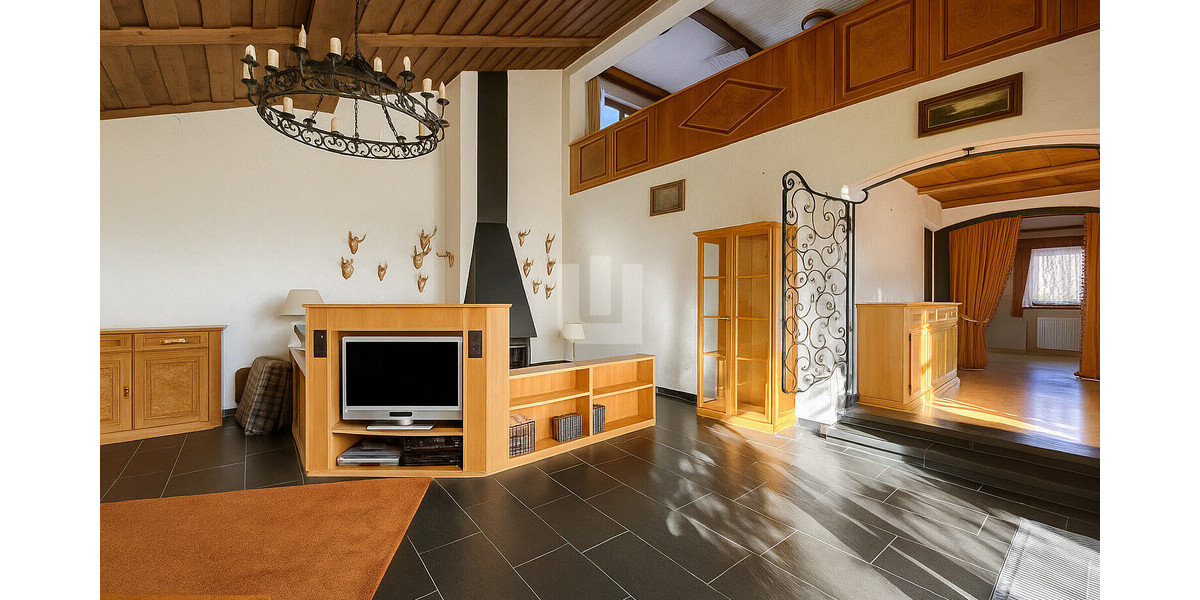 WINDISCH IMMOBILIEN - Einmaliges Architektenhaus in Ortsrandlage von Türkenfeld! 6 zimmer