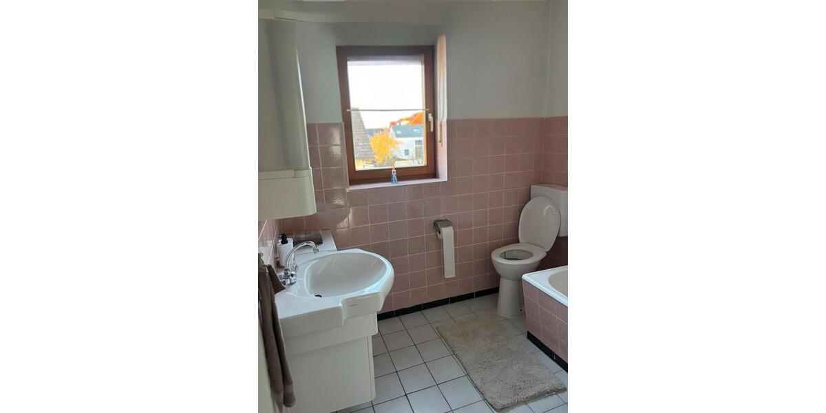 Wohnen auf Zeit Ingolstadt - 5 Zimmer, 133 m&sup2;, 25&euro; | Angebot:25385634