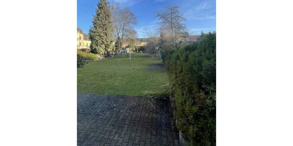 Etagenwohnung Meerane - 1 Zimmer, 47 m&sup2;, 325&euro; | Angebot:25666433