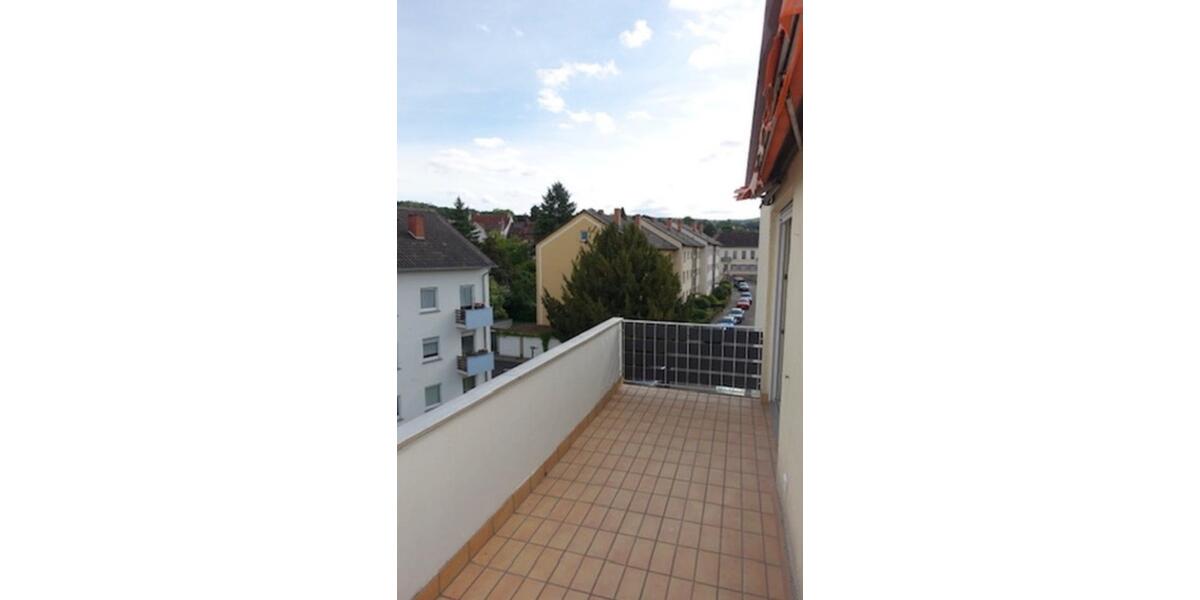 Dachgeschoßwohnung Bad Dürkheim - 3 Zimmer, 86 m&sup2;, 1.465&euro; | Angebot:24744188