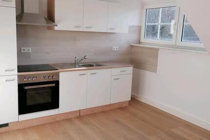 Wohnung Neunburg vorm Wald - 3 Zimmer, 86 m&sup2;, 600&euro; | Angebot:25238358