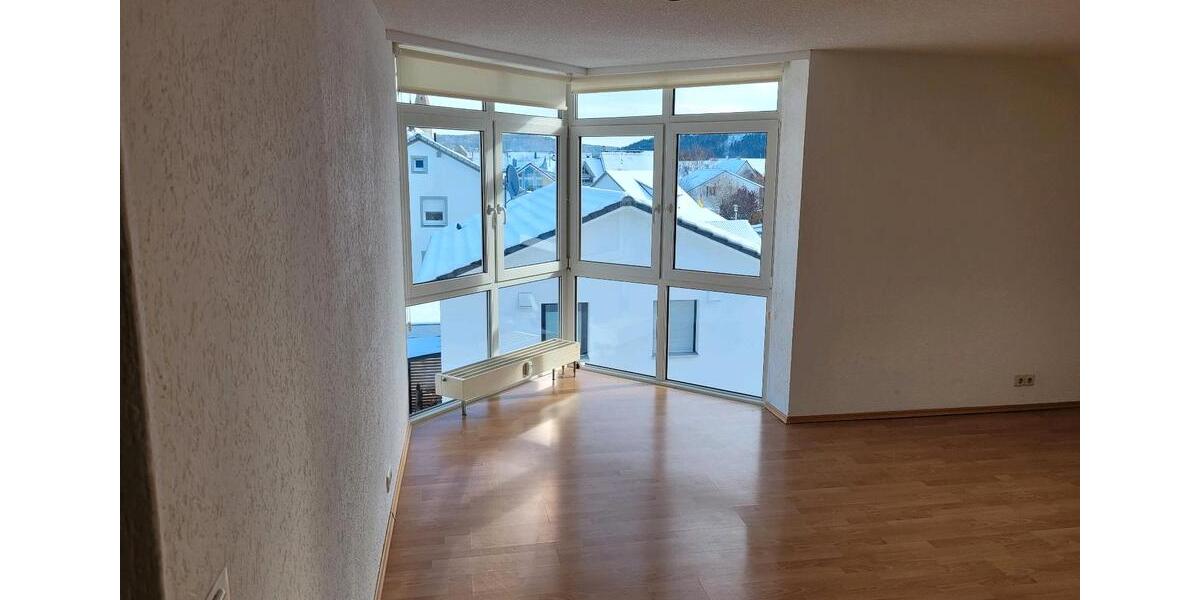 Wohnen auf Zeit Geisingen - 4 Zimmer, 101 m&sup2;, 500&euro; | Angebot:25821037
