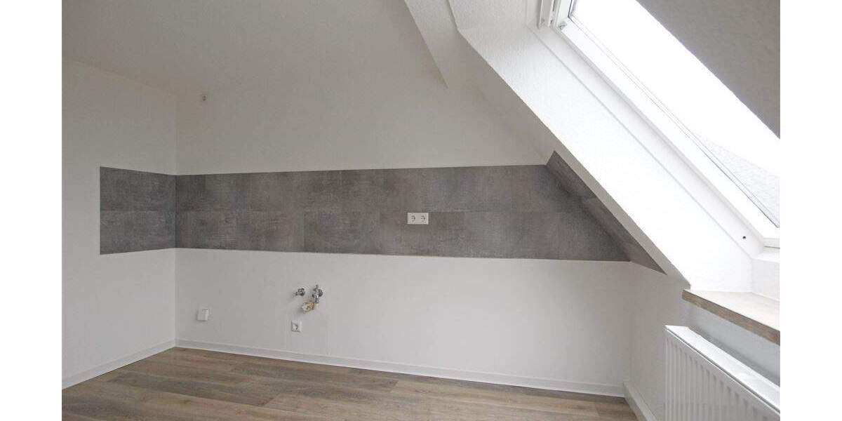 Etagenwohnung Mittweida - 2 Zimmer, 50 m&sup2;, 350&euro; | Angebot:23802318