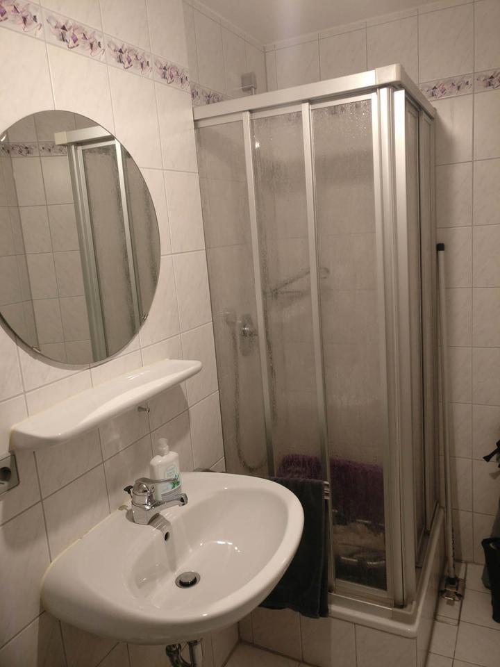 3 Zimmer Maisonette Wohnung mit hohen Decken und Fussbodenheizung zimmer