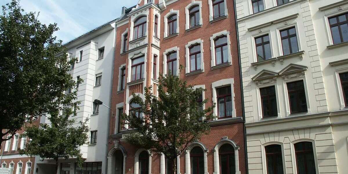 Etagenwohnung Zwickau Mitte-Nord - 4 Zimmer, 101 m&sup2;, 650&euro; | Angebot:27234588
