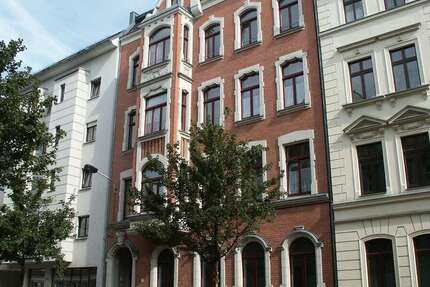 Wohnung Zwickau Mitte-Nord - 4 Zimmer, 101 m&sup2;, 650&euro; | Angebot:27234588