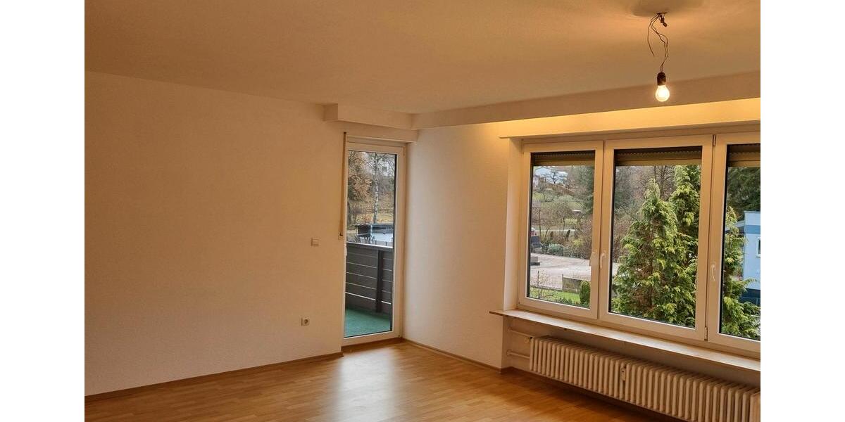 Etagenwohnung Kronach - 4 Zimmer, 130 m&sup2;, 900&euro; | Angebot:25931411