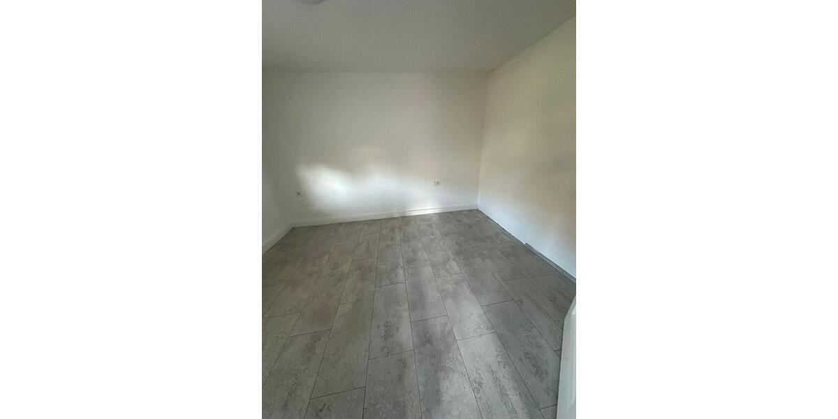 Erdgeschoßwohnung Gäufelden - 3 Zimmer, 76 m&sup2;, 1.100&euro; | Angebot:24817769