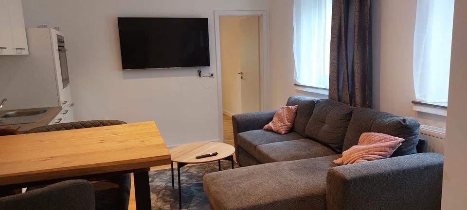 Etagenwohnung Mönchengladbach Süd - 2 Zimmer, 60 m&sup2;, 1.400&euro; | Angebot:26343017