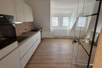 Wohnung Hildesheim - 4 Zimmer, 86 m&sup2;, 1.100&euro; | Angebot:27032556