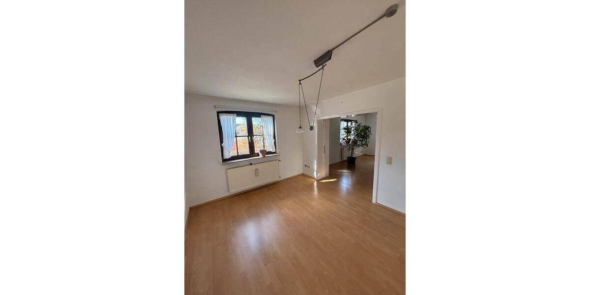 Einfamilienhaus Kall - 4 Zimmer, 135 m&sup2;, 1.000&euro; | Angebot:25993240