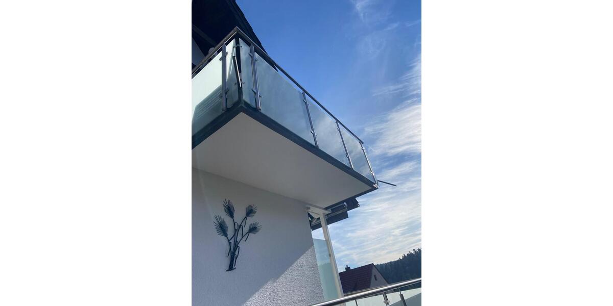 Dachgeschoßwohnung Unterreichenbach - 3 Zimmer, 90 m&sup2;, 1.050&euro; | Angebot:24625495