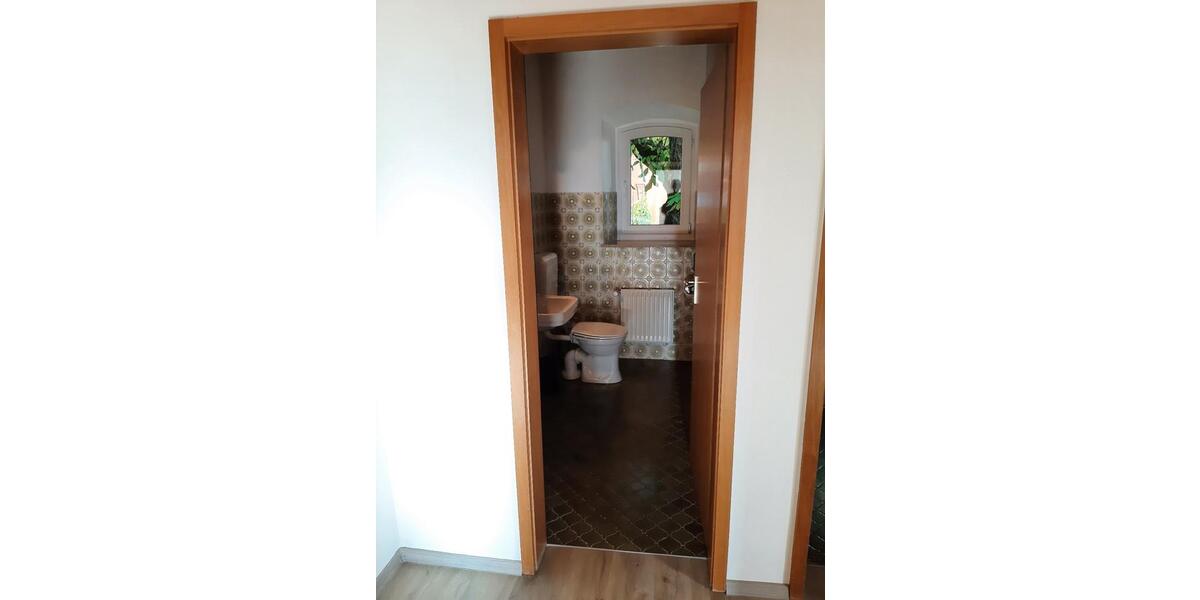 Etagenwohnung Wunsiedel - 3 Zimmer, 71 m&sup2;, 490&euro; | Angebot:25881493