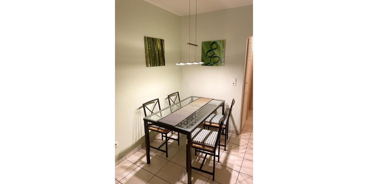 Hochparterre Schwetzingen - 2 Zimmer, 65 m&sup2;, 1.390&euro; | Angebot:26050712