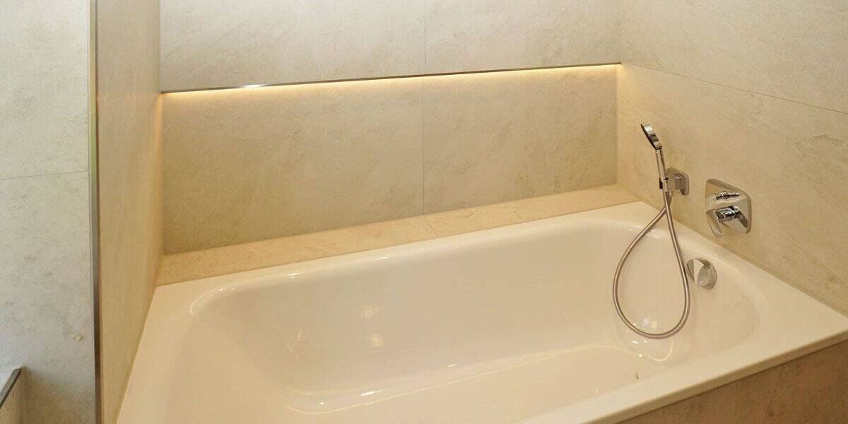 Etagenwohnung Dresden Striesen-Ost - 3 Zimmer, 97 m&sup2;, 1.895&euro; | Angebot:26767950