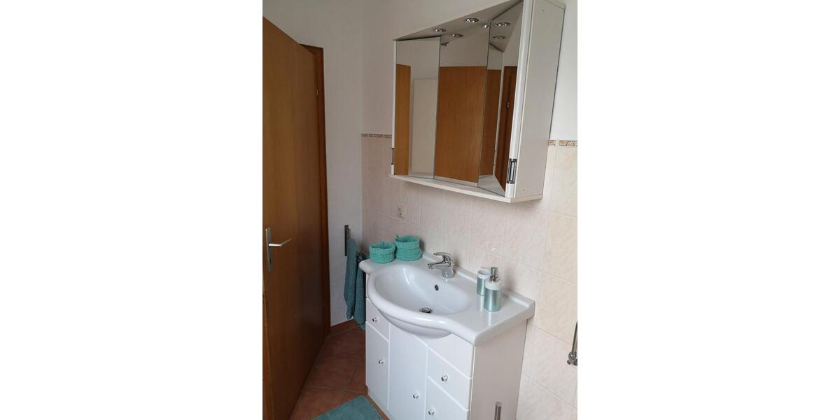 Hochparterre Brilon - 2 Zimmer, 60 m&sup2;, 350&euro; | Angebot:26597851