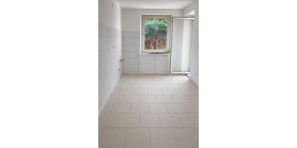 Erdgeschoßwohnung Moers - 2 Zimmer, 73 m&sup2;, 590&euro; | Angebot:26618852