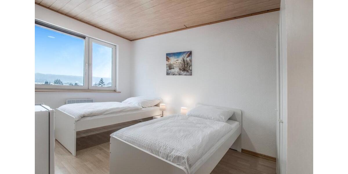 Wohnen auf Zeit Velbert Pöthen - 3 Zimmer, 80 m&sup2;, 21&euro; | Angebot:26470040