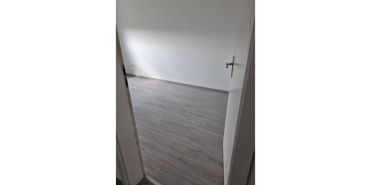 Etagenwohnung Gladenbach - 3 Zimmer, 89 m&sup2;, 600&euro; | Angebot:26480580