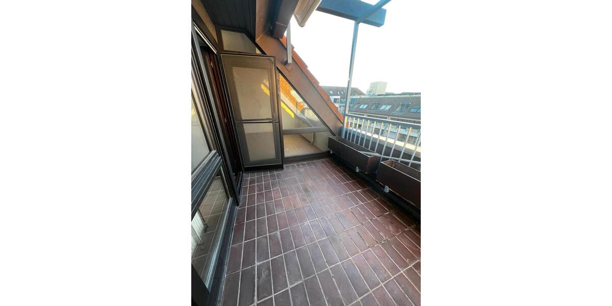 City-Lage 4 Zimmer-Maisonettewohnung- 4 Zimmer Wohnung 4 zimmer