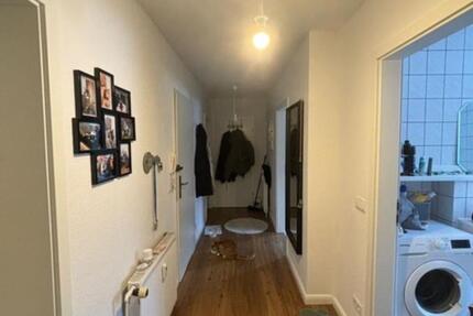 Stilvolle 4-Zimmer-Wohnung mit Balkon in Magdeburg-Sudenburg 4 zimmer