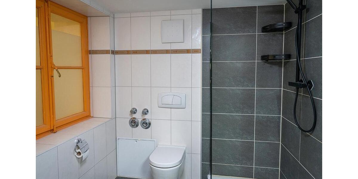 Etagenwohnung Siegburg - 2 Zimmer, 74 m&sup2;, 1.680&euro; | Angebot:26522807