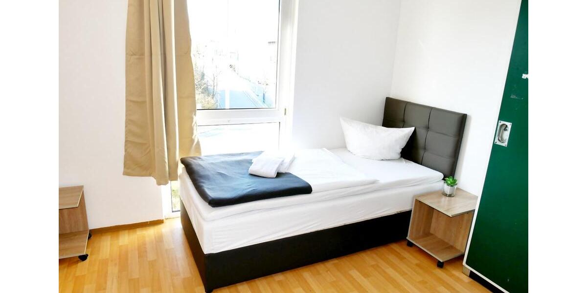 Wohnen auf Zeit Weiden in der Oberpfalz - 2 Zimmer, 60 m&sup2;, 54&euro; | Angebot:12322692