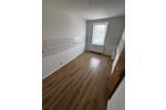 Etagenwohnung Crimmitschau - 4 Zimmer, 100 m&sup2;, 500&euro; | Angebot:26648970