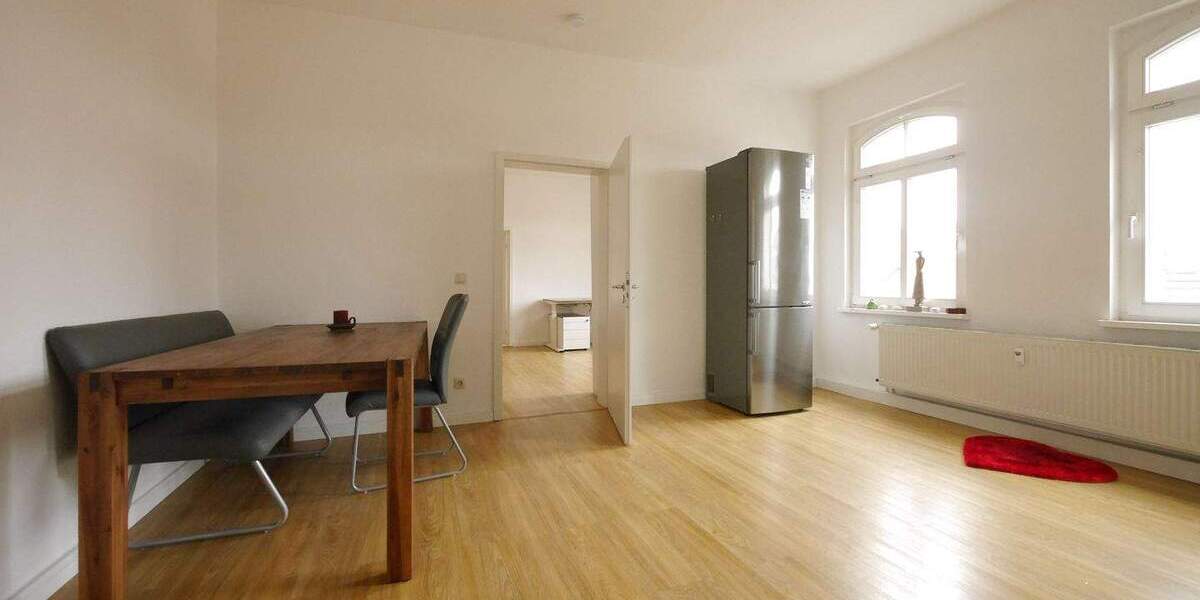 Etagenwohnung Weimar Altstadt - 2 Zimmer, 63 m&sup2;, 555&euro; | Angebot:26091986