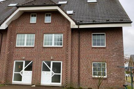 Wohnung Neu Kaliß - 3.5 Zimmer, 80 m&sup2;, 500&euro; | Angebot:23768847