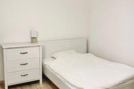 Wohnen auf Zeit Karlsruhe Innenstadt-Ost - 3 Zimmer, 85 m&sup2;, 580&euro; | Angebot:26031987